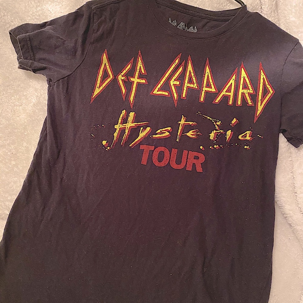 Def Leppard Tour Tshirt Size XS